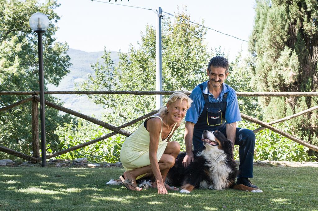 Agriturismo Di Baroni Enzo Dicomano ภายนอก รูปภาพ
