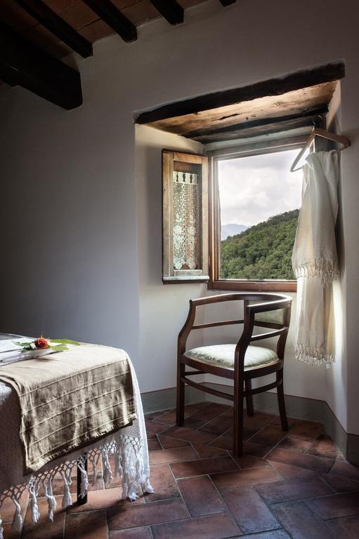 Agriturismo Di Baroni Enzo Dicomano ภายนอก รูปภาพ